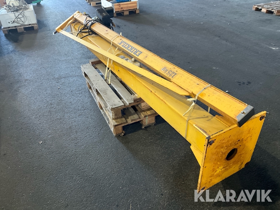 Pelarsvängkran Erikkila 125kg med telfer