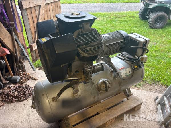 Kompressor Atlas Copco LE9 380V 17A
