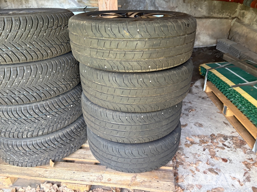 Sommardäck Continental 225/55R17C