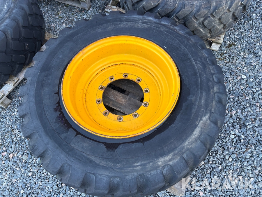 Traktordäck Michelin 15.5R25