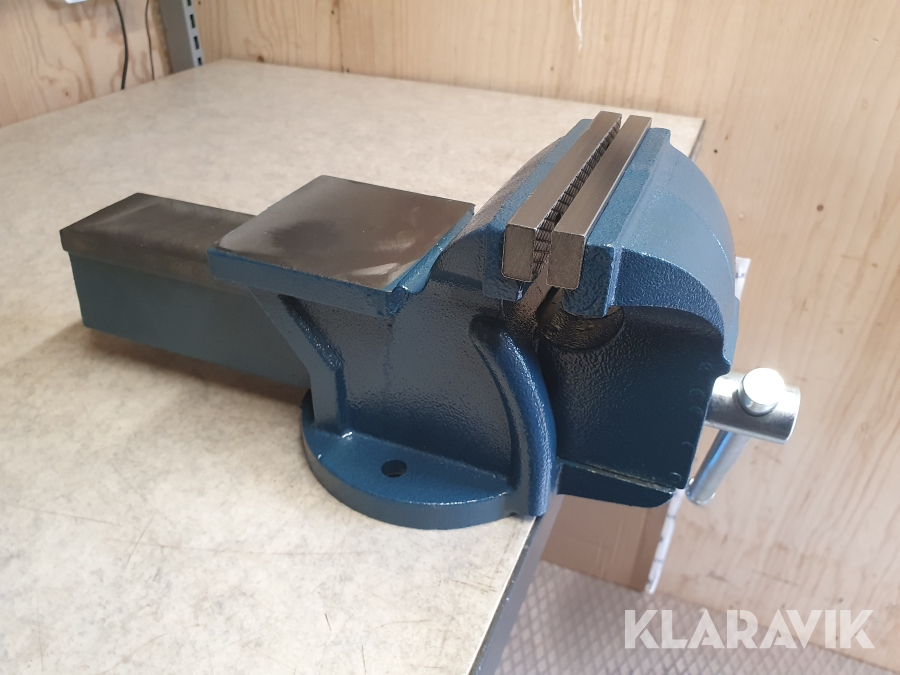 Skruvstycke med städ 150 mm
