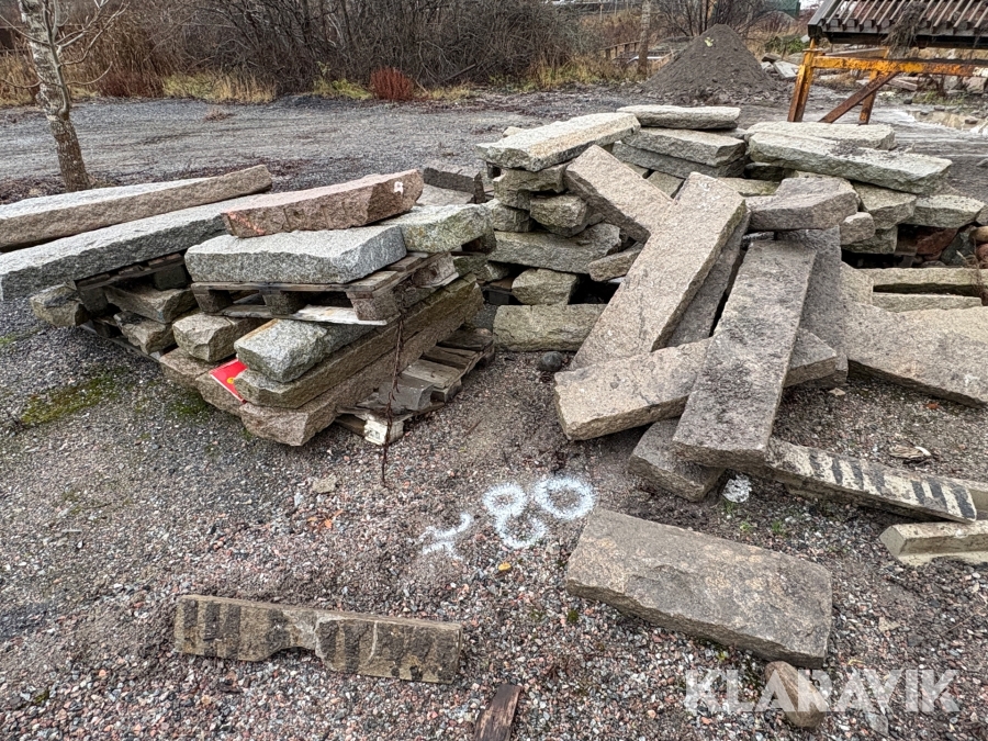 Kantsten i granit ca 80st