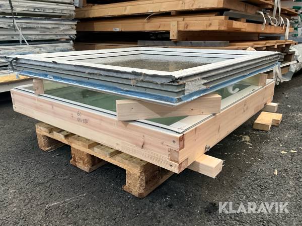 Plastfönster / träfönster 2st