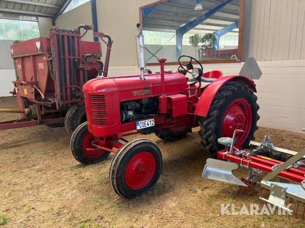 Traktor Volvo BM T 24
