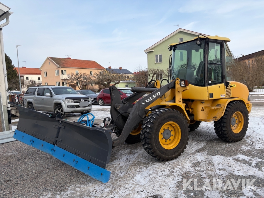 Hjullastare Volvo L30 Z med 4 st redskap