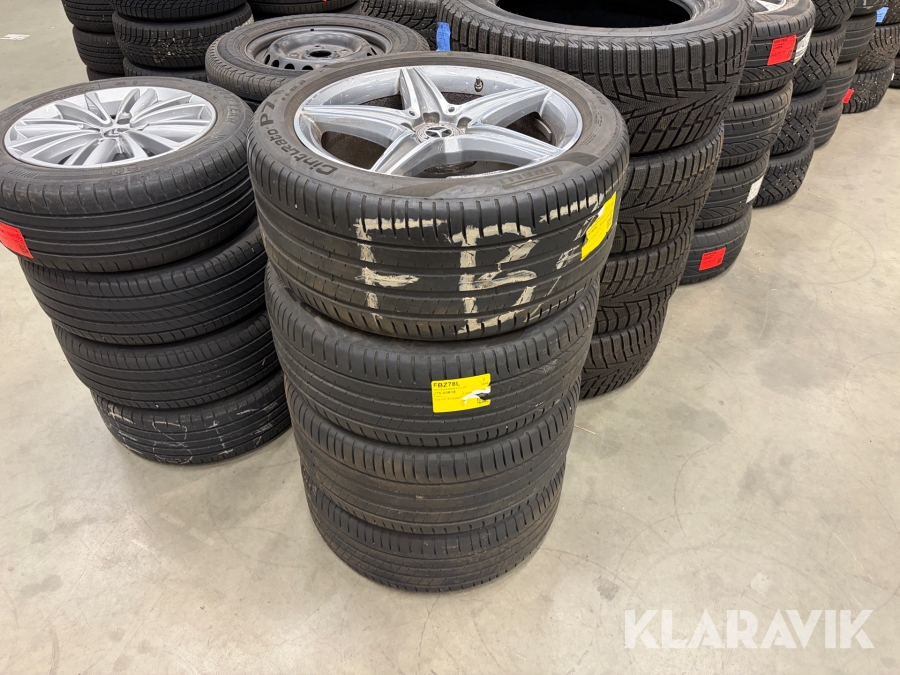 Kompletta hjul Pirelli 275/40R18 4st