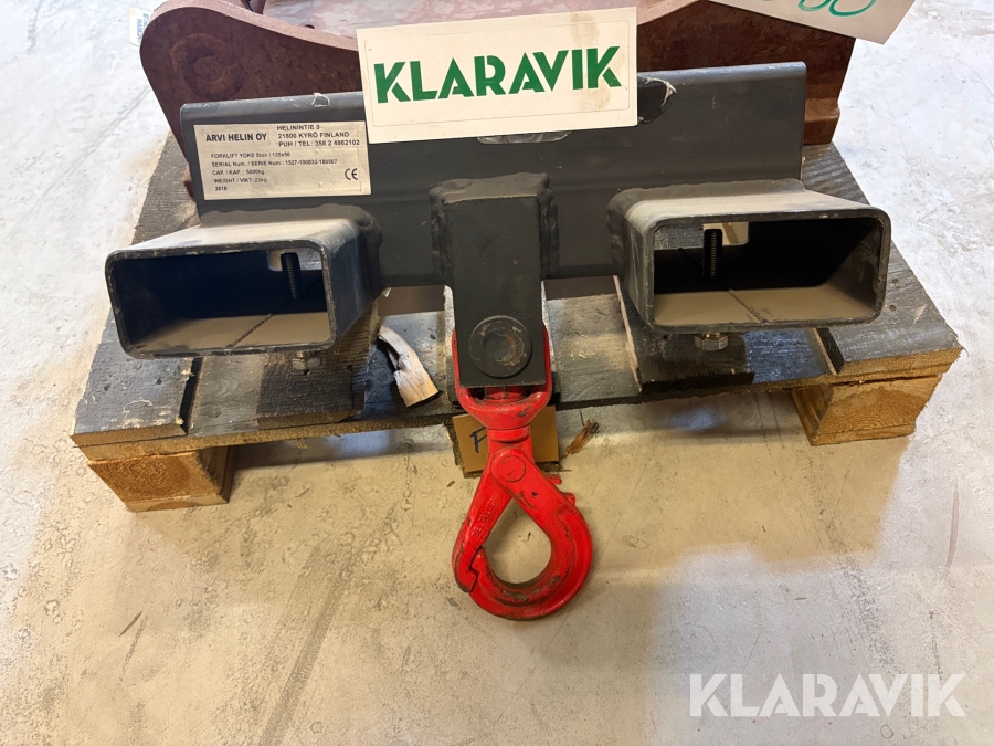 Lyftkrok för gaffeltruck Arvi Helin Oy 5ton
