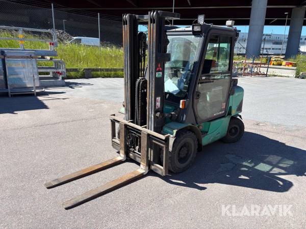 Truck Mitsubishi FD30K