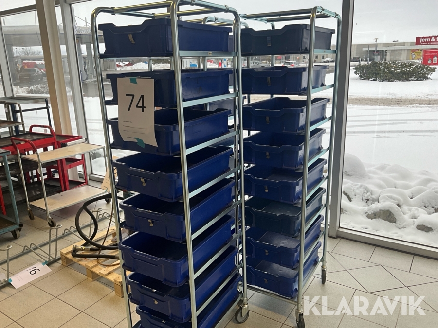 Hyllställ med lådor 3 vagnar