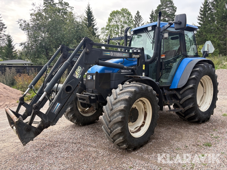 Traktor New Holland TS115