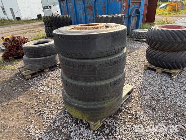 Lastbilsdäck 315-80R22.5 - 4st