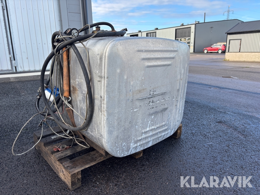 Dieseltank med pump 300 liter