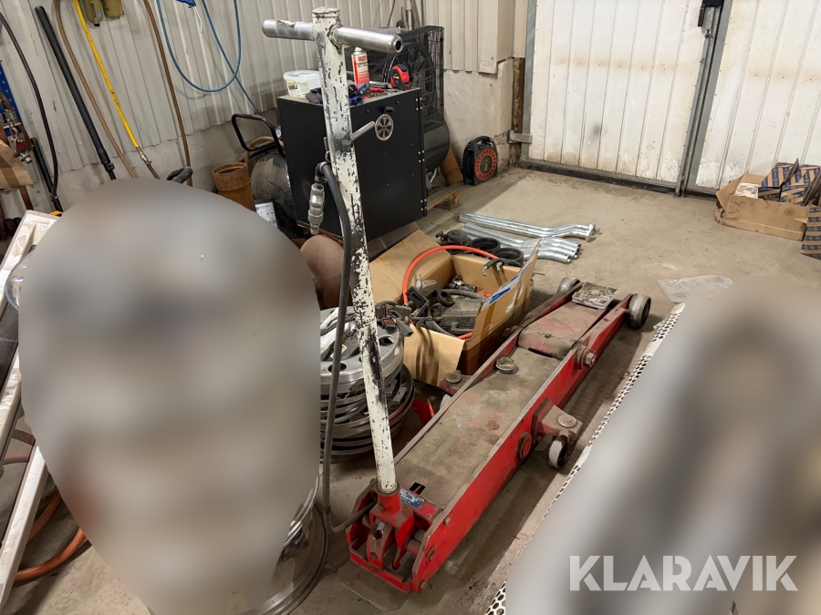 Lågbyggd- Domkraft Automatic Garage Jack YMA15000 15 ton