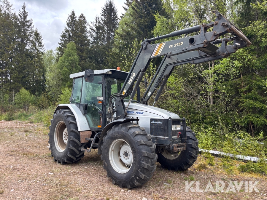 Traktor Lamborghini Premium 1060 med frontlastare