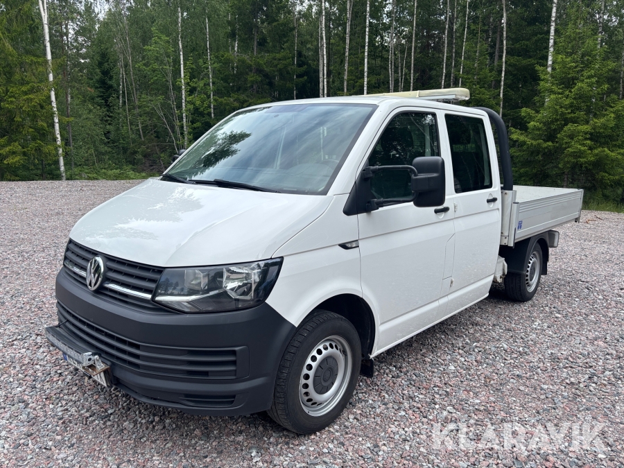 Pickup Volkswagen Transporter Dubbelhytt och blixtljus