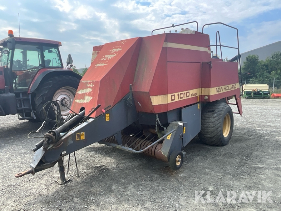 Balpress New Holland D1010