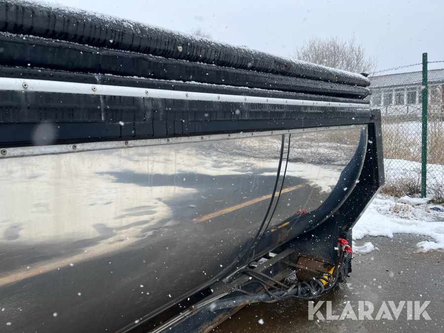 14 Kubik Asfaltsflak CMT