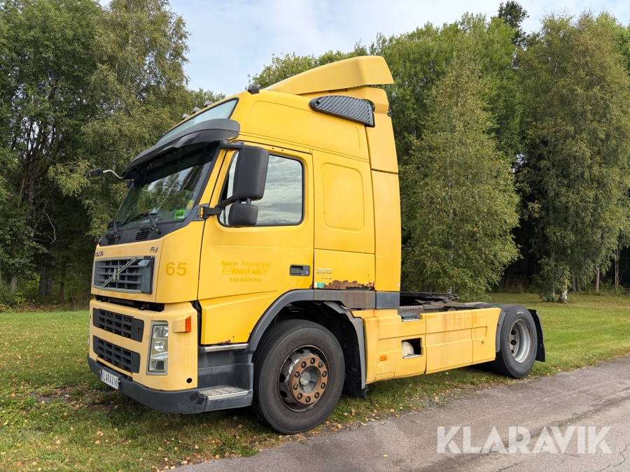 Dragbil Volvo FM-300 4X2