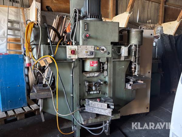 Profilsax / Stans / Bockningsmaskin Bröderna Wikströms BW 4 70 ton