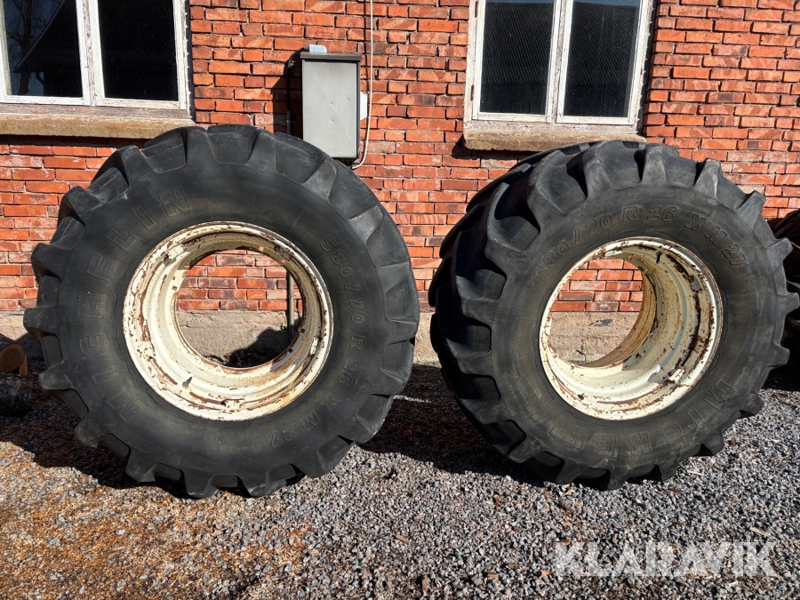 Traktorhjul Michelin 580/70R26 2st med ringar