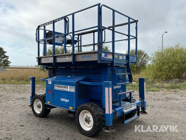Saxlift/Plattformslift UpRight X33RT