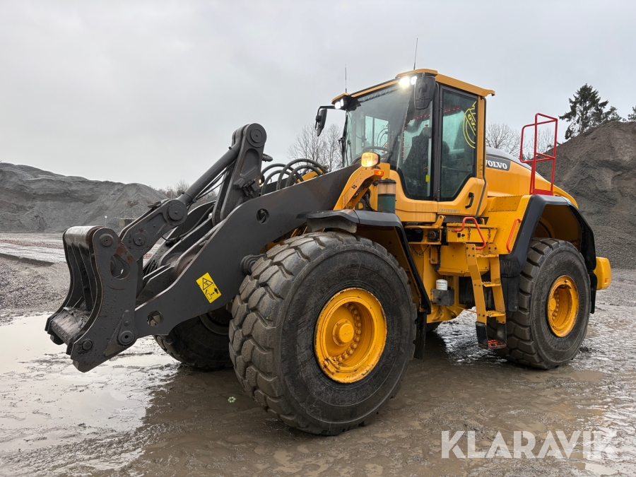 Hjullastare Volvo L150H med skopa