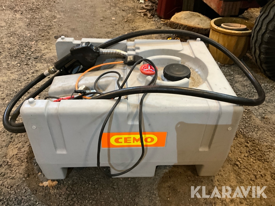 Transporttank dieseltank Cemo 125L med pump och handtag
