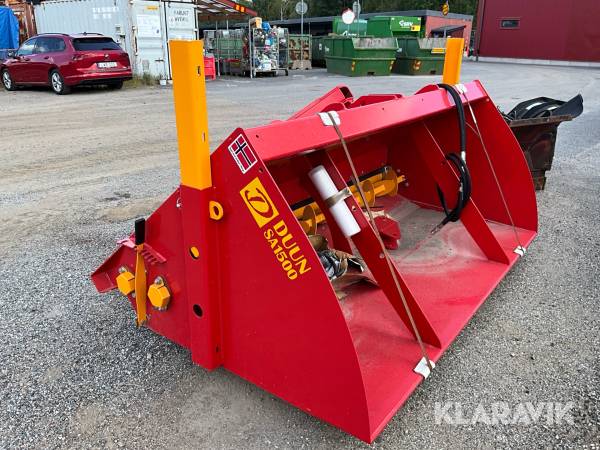Sandspridare Duun SA 1500 med 3-punk / A-ram fäste