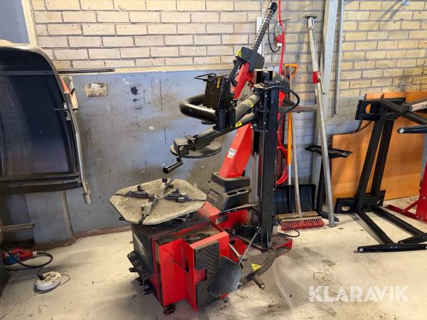 Däckomläggare Butler HP641D.24FI