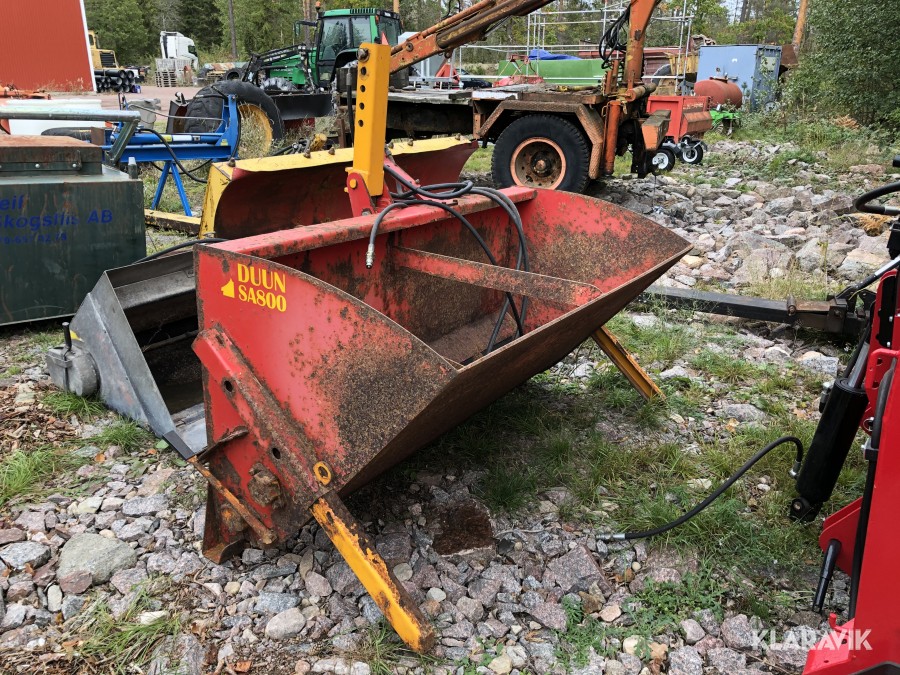 Sandspridare självlastande till traktor