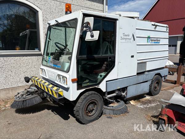 Sopmaskin Dulevo 2004V