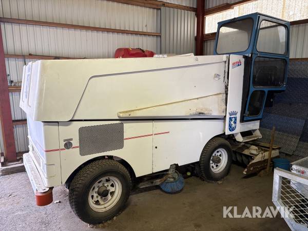 Ismaskin Zamboni 520