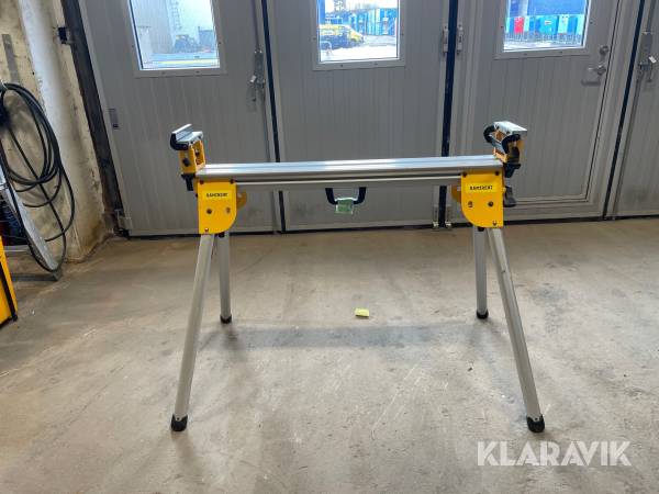 Sågbänk Dewalt DE7023