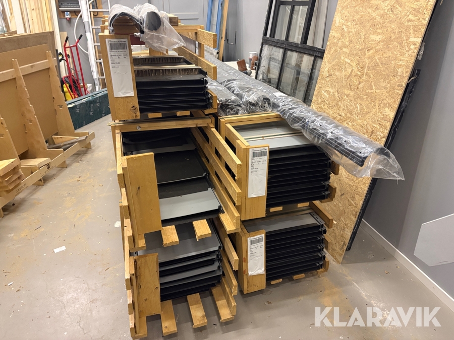 Komplett Plåttak Plannja Trend 475 0,6 stil typ D ca 180m3 svart