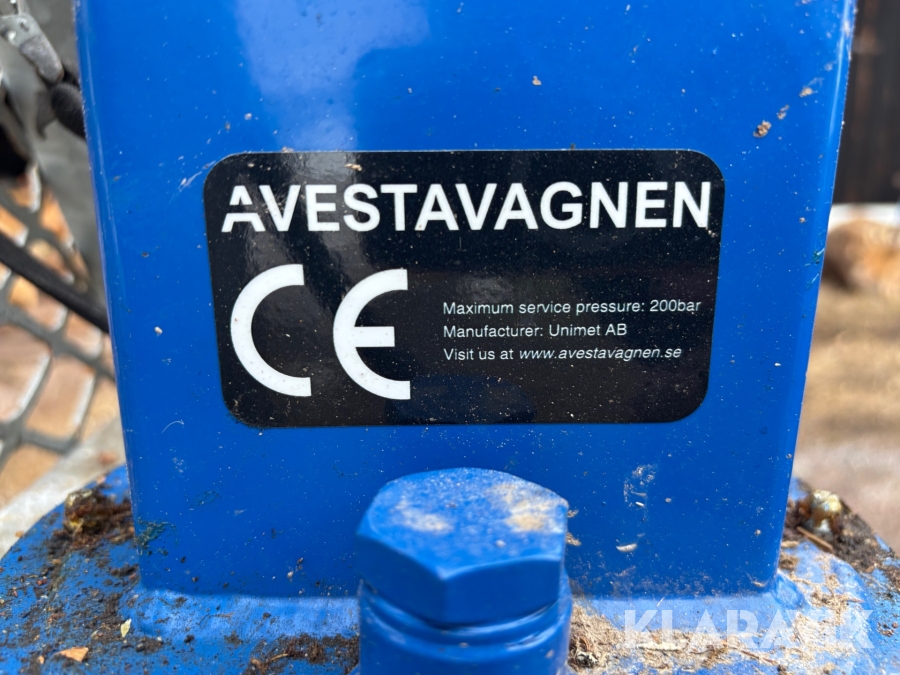 Skogsvagn Avestavagnen Ranger STD hydraulaggregat