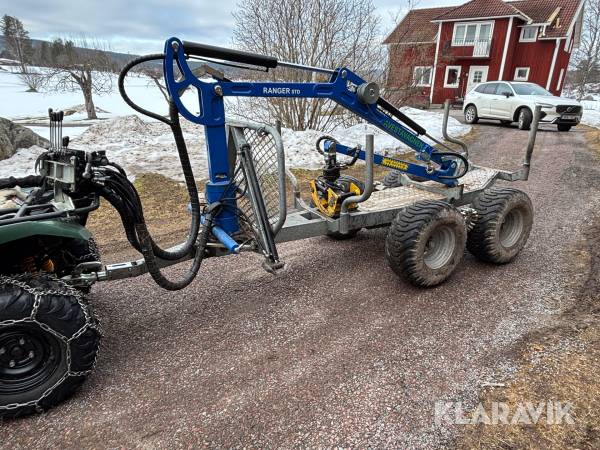 Skogsvagn Avestavagnen Ranger STD hydraulaggregat