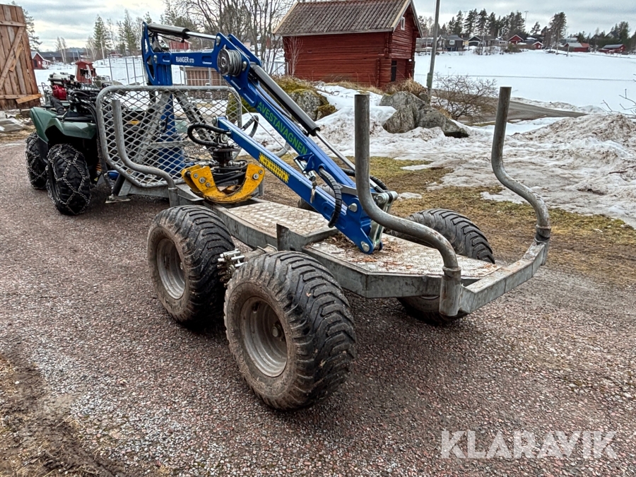 Skogsvagn Avestavagnen Ranger STD hydraulaggregat