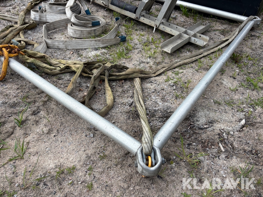 Lyftok i aluminium med båtstöd
