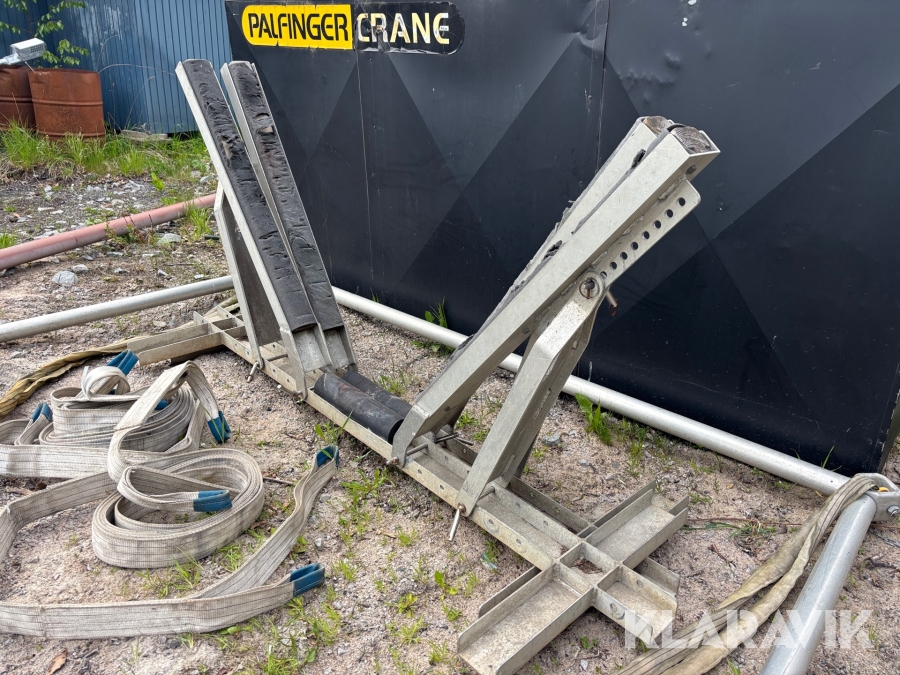 Lyftok i aluminium med båtstöd