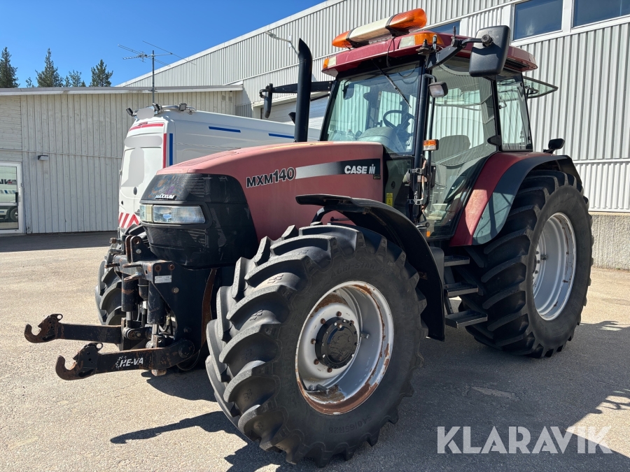 Traktor Case IH MXM 140