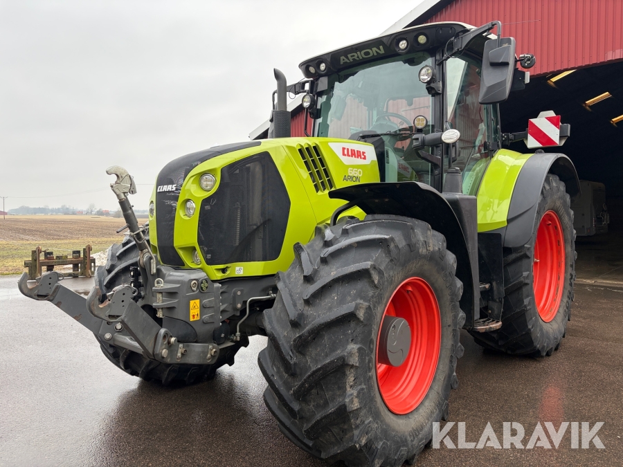 Traktor Claas 660 Arion 