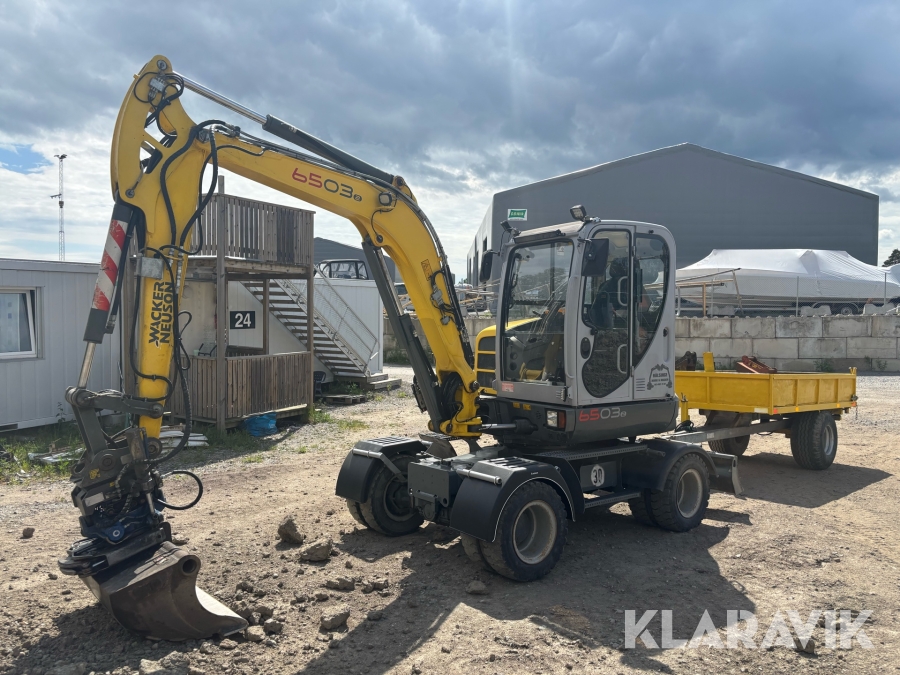 Grävmaskin Wacker Neuson 6503-2 med kärra & redskap