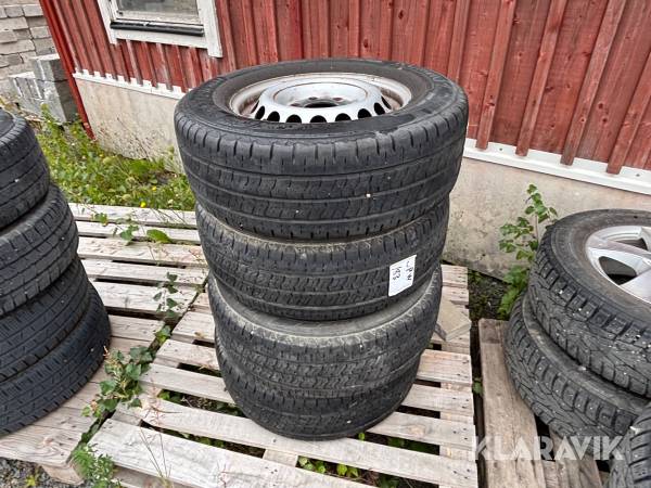 Däck med fälg Kumho 235/65R16C - 4st