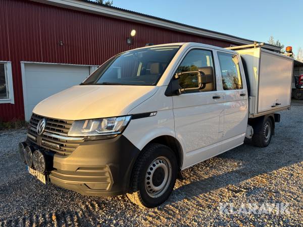Flakbil med skåp Volkswagen Transporter T6 2.0 TDI BMT 4Motion (150hk)