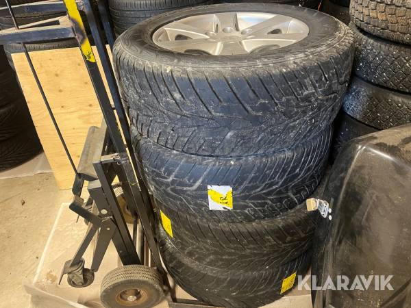 Däck Hankook 266/60 R 18 4st