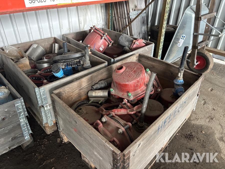 Diverse VA material 3 pallar