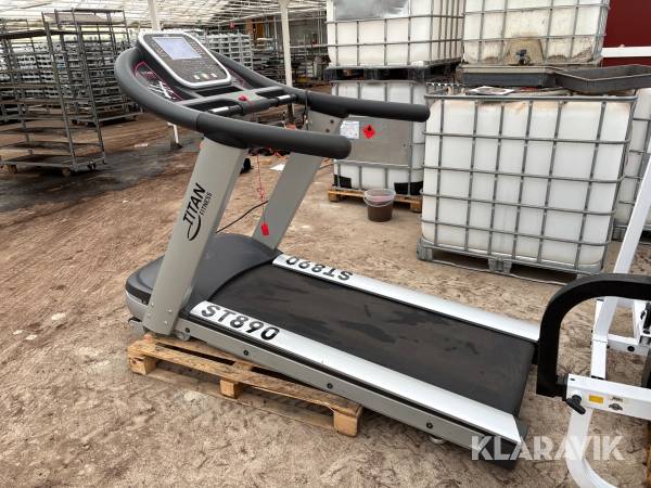 Träningsutrustning löpband TITAN FITNESS ST890