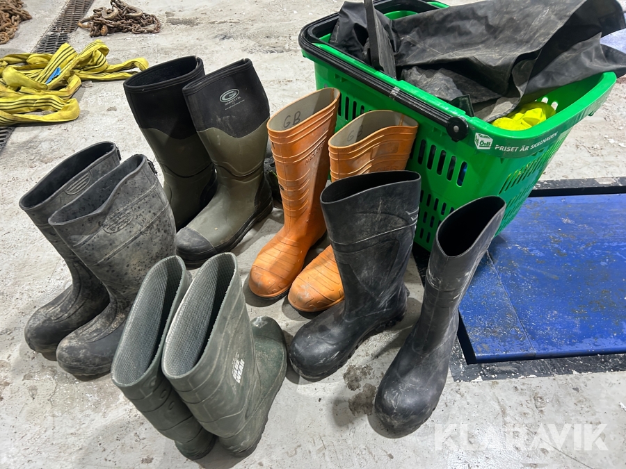 Stövlar storlek 44 & 43