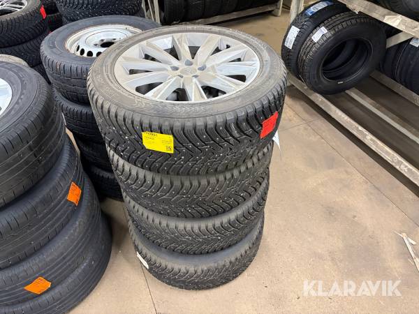Däck & fälgar 255/50R20 4st