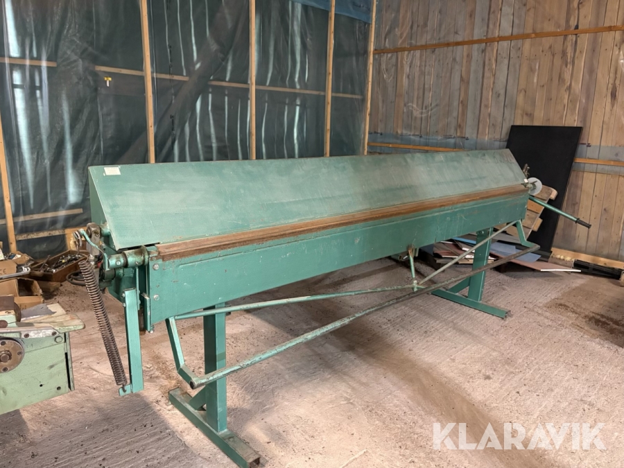 Plåtknäck med skärrullar 3m